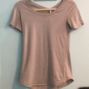 Lululemon grey tee